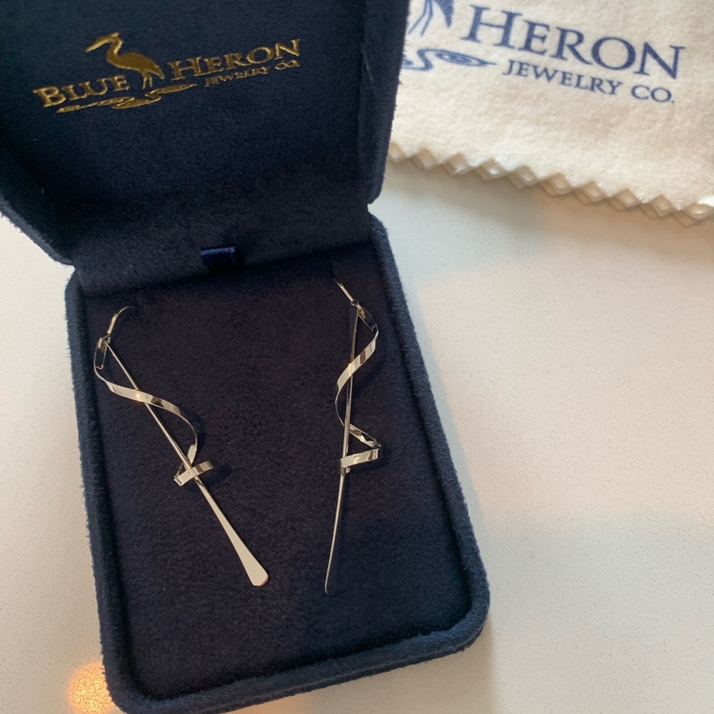 Silver dangly earrings